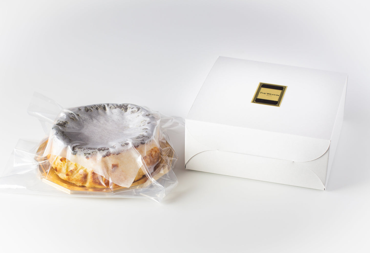 バスクチーズケーキ(4号/直径約12cm)【冷凍発送】